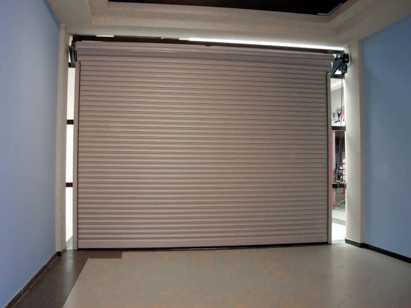 Роллетные ворота DoorHan в Костроме с установкой