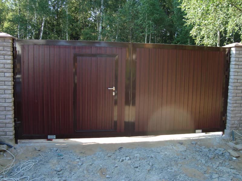 Уличные ворота DoorHan в Костроме с установкой